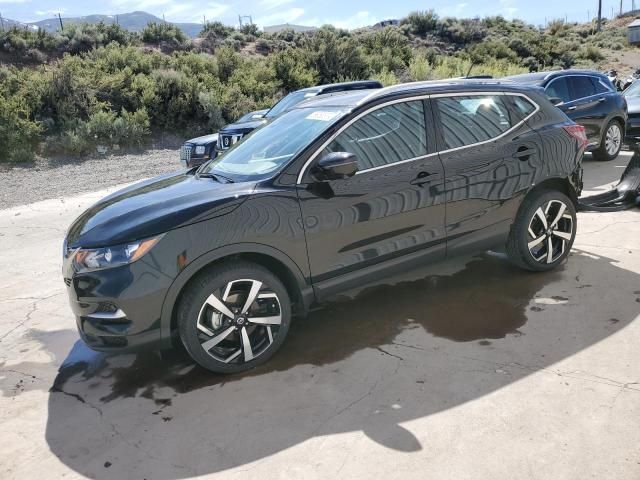 2022 Nissan Rogue Sport SL