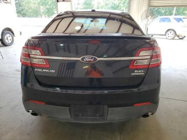 2013 Ford Taurus SEL