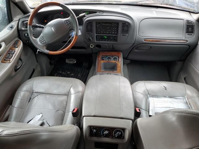 2002 Lincoln Navigator