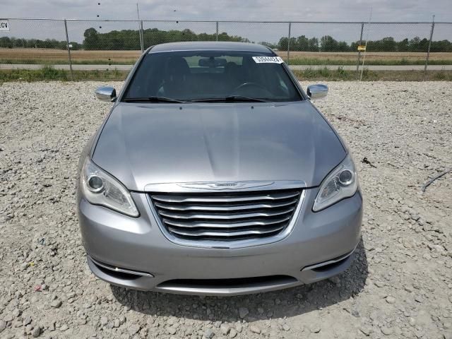 2013 Chrysler 200 Limited