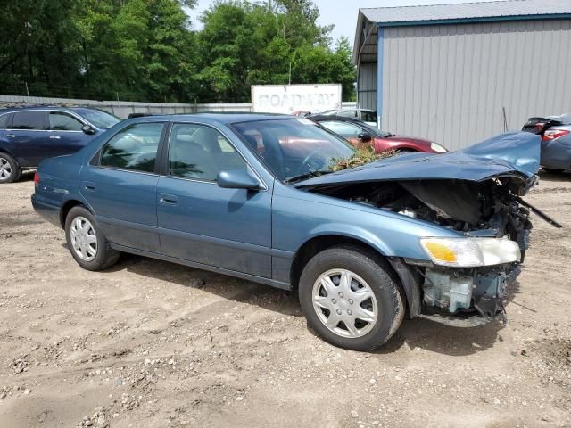 2001 Toyota Camry CE