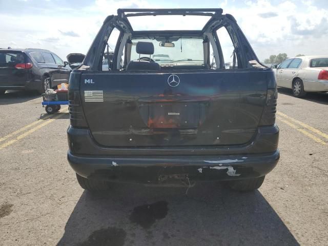 2001 Mercedes-Benz ML 320