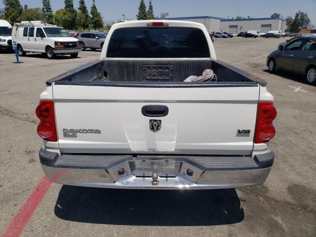 2005 Dodge Dakota Quad SLT