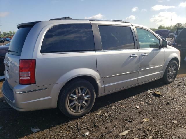 2008 Chrysler Town & Country Limited