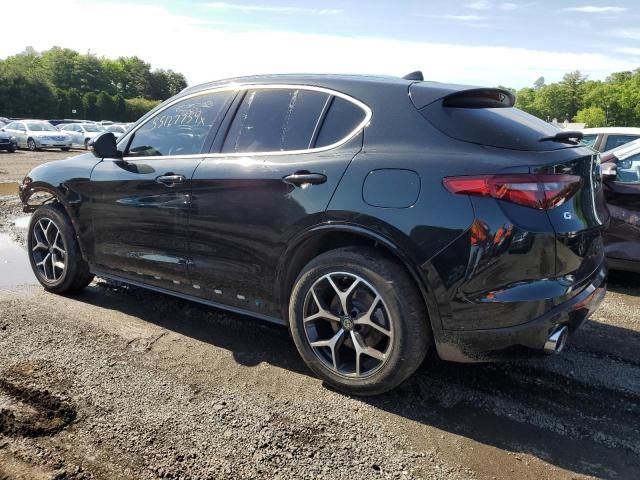 2021 Alfa Romeo Stelvio TI