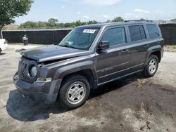 Vehiculos salvage en venta de Copart Orlando, FL: 2015 Jeep Patriot Sport