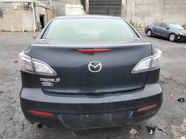 2013 Mazda 3 I