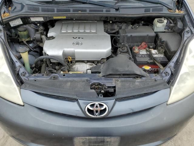 2009 Toyota Sienna XLE