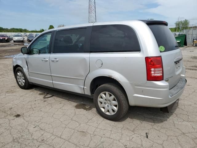 2009 Chrysler Town & Country LX