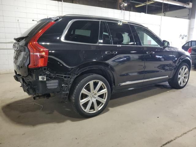 2017 Volvo XC90 T6