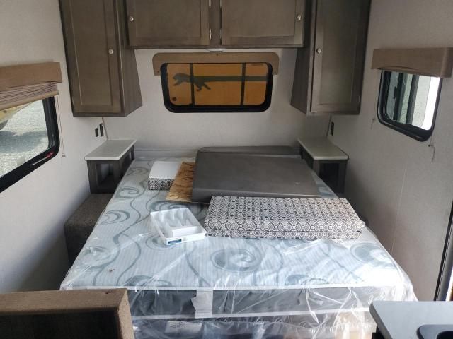 2019 Coachmen Camper