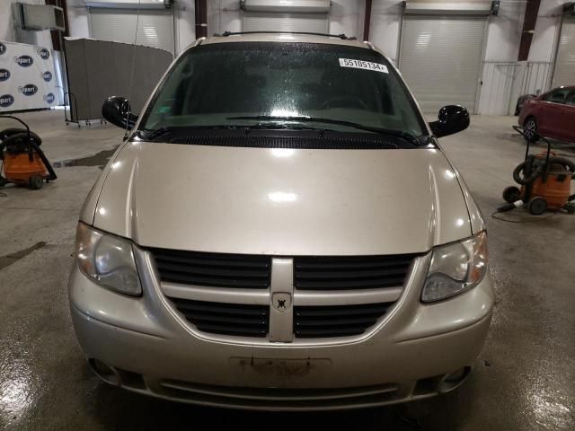 2005 Dodge Grand Caravan SXT