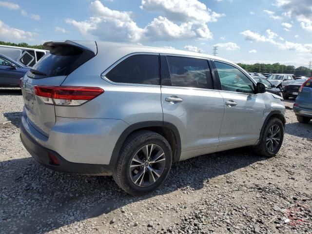 2018 Toyota Highlander LE