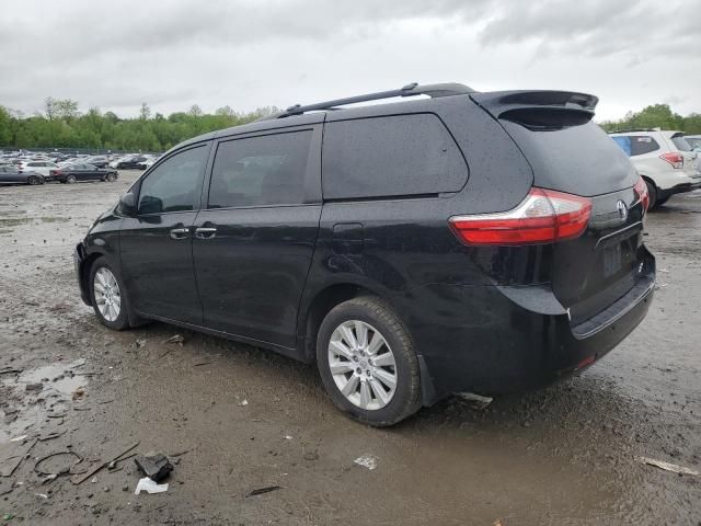 2015 Toyota Sienna XLE