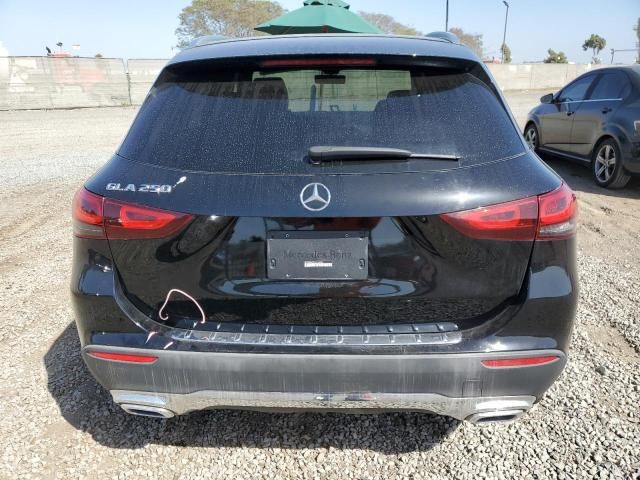 2021 Mercedes-Benz GLA 250