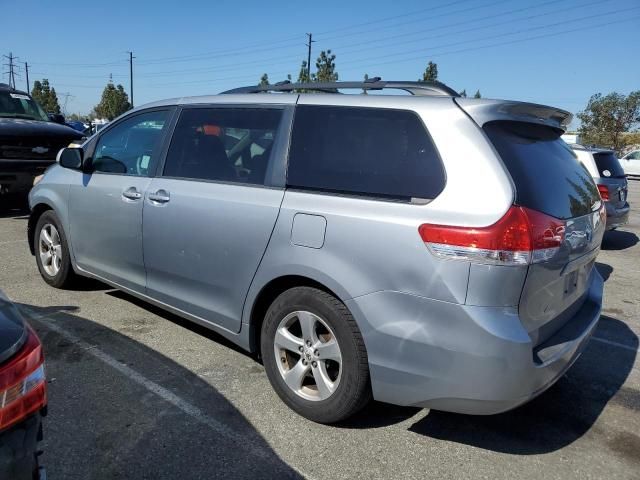 2012 Toyota Sienna LE