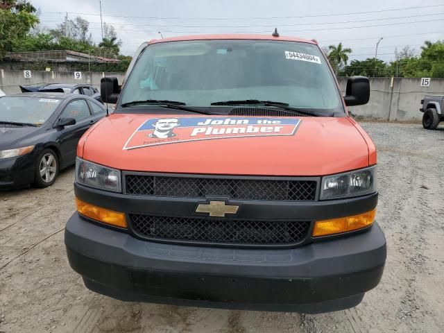 2020 Chevrolet Express G2500