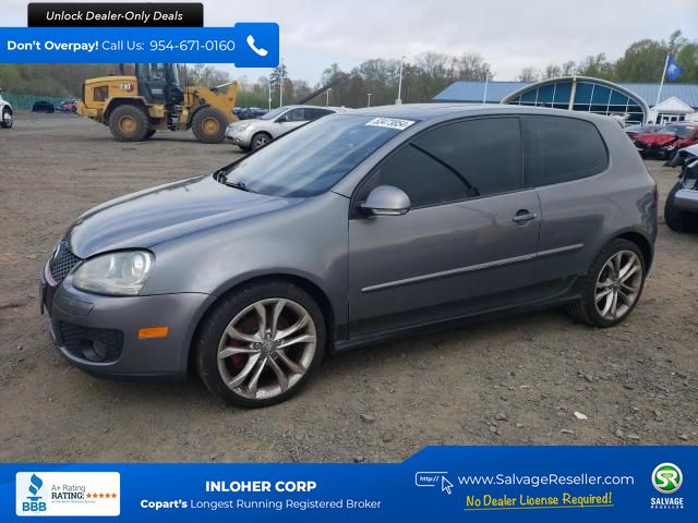 Volkswagen Golf GTI 2.0T 2-Door FWD