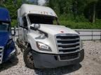 2020 Freightliner Cascadia 126