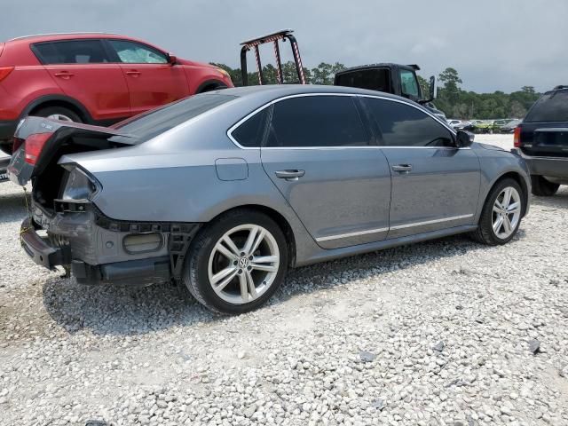 2013 Volkswagen Passat SEL