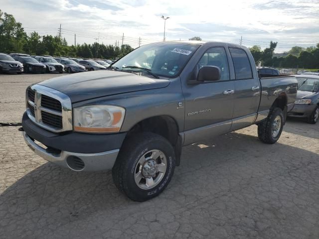 2006 Dodge RAM 2500 ST