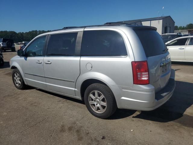 2010 Chrysler Town & Country Touring