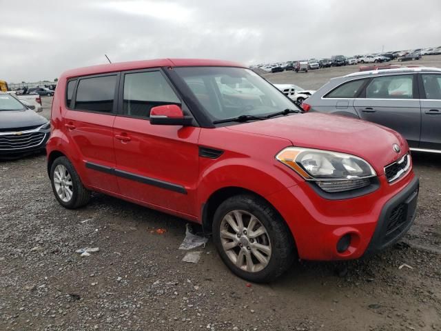 2013 KIA Soul +