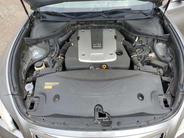 2011 Infiniti M37