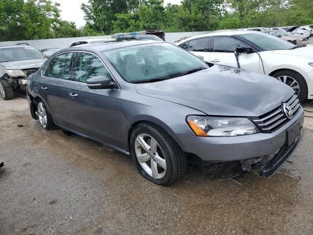 2013 Volkswagen Passat SE