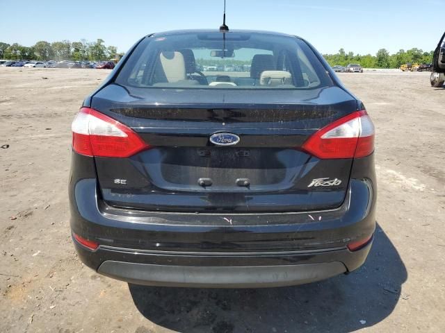 2016 Ford Fiesta SE