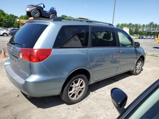 2006 Toyota Sienna LE