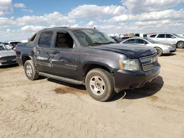 2011 Chevrolet Avalanche LT