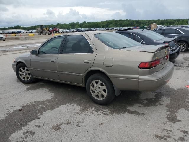 1999 Toyota Camry LE