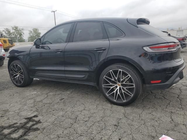 2023 Porsche Macan Base