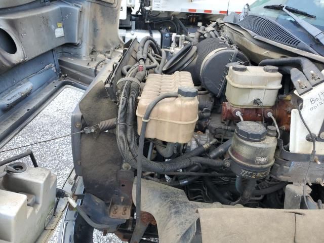 2005 GMC C5500 C5V042