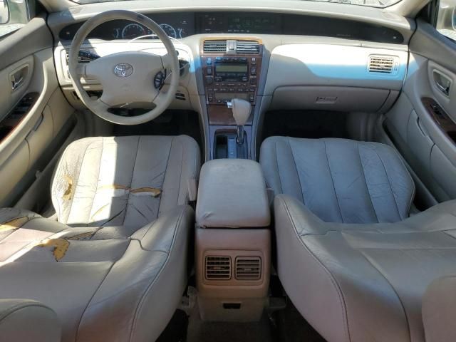 2002 Toyota Avalon XL