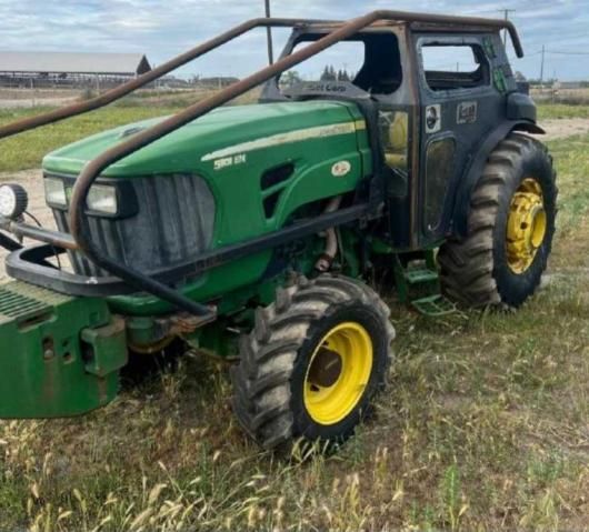 2016 John Deere 5115ML