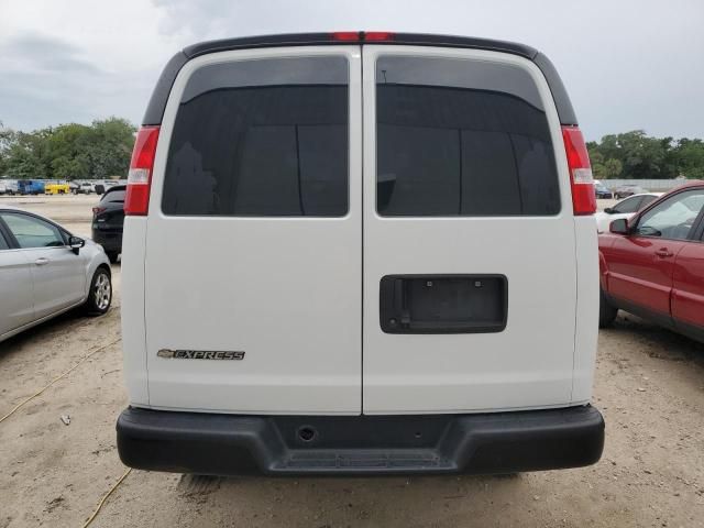 2021 Chevrolet Express G2500