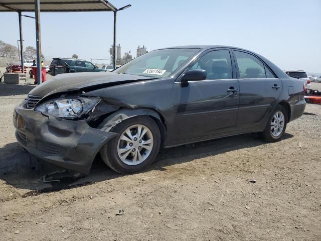 2005 Toyota Camry LE