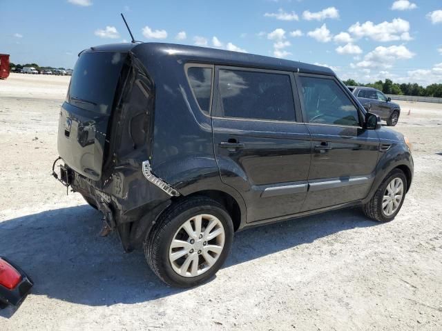 2013 KIA Soul +