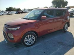 KIA Soul LX Vehiculos salvage en venta: 2022 KIA Soul LX