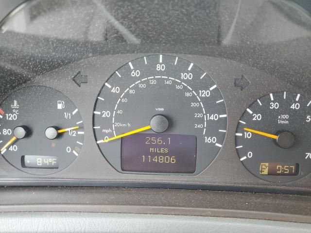 2000 Mercedes-Benz CLK 320