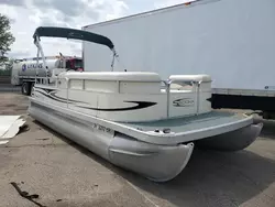 Salvage boats for sale at Moraine, OH auction: 2009 Bennche 2050SL
