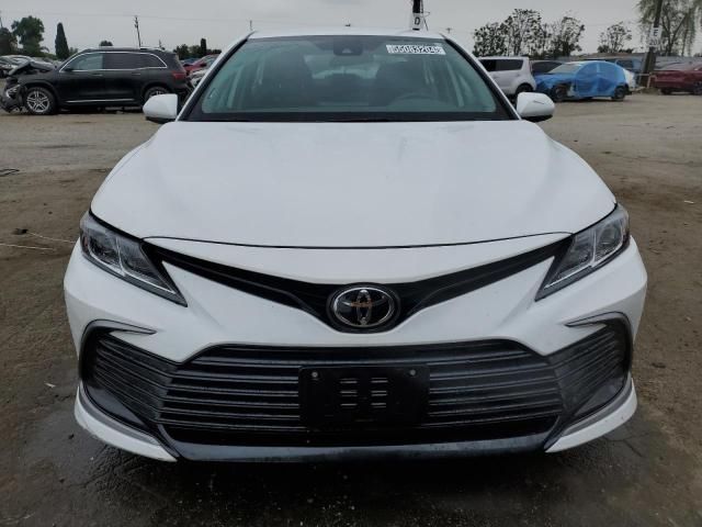 2022 Toyota Camry LE