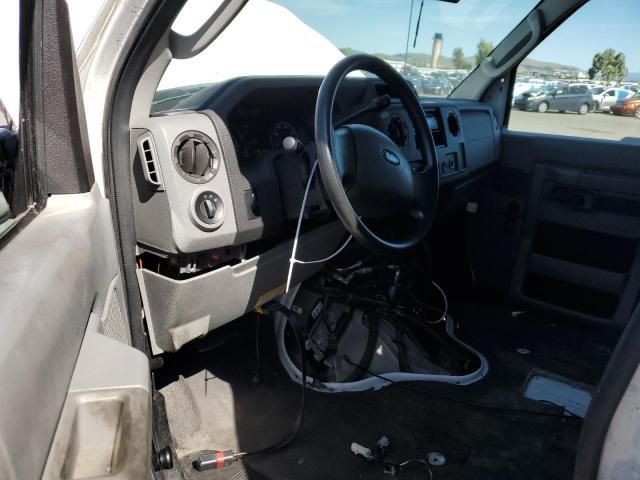 2010 Ford Econoline E250 Van