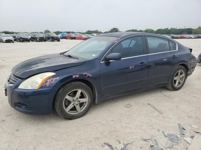 2011 Nissan Altima Base