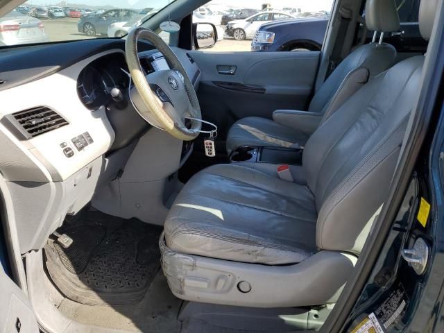 2011 Toyota Sienna XLE