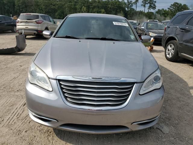 2013 Chrysler 200 LX