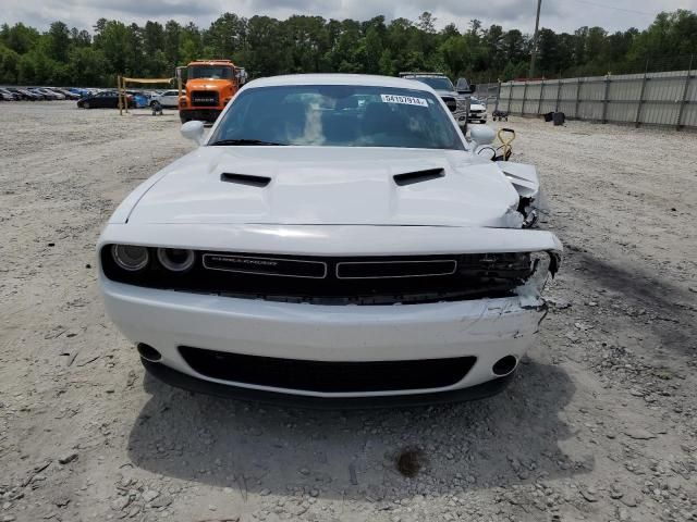 2021 Dodge Challenger SXT