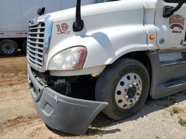 2014 Freightliner Cascadia 125